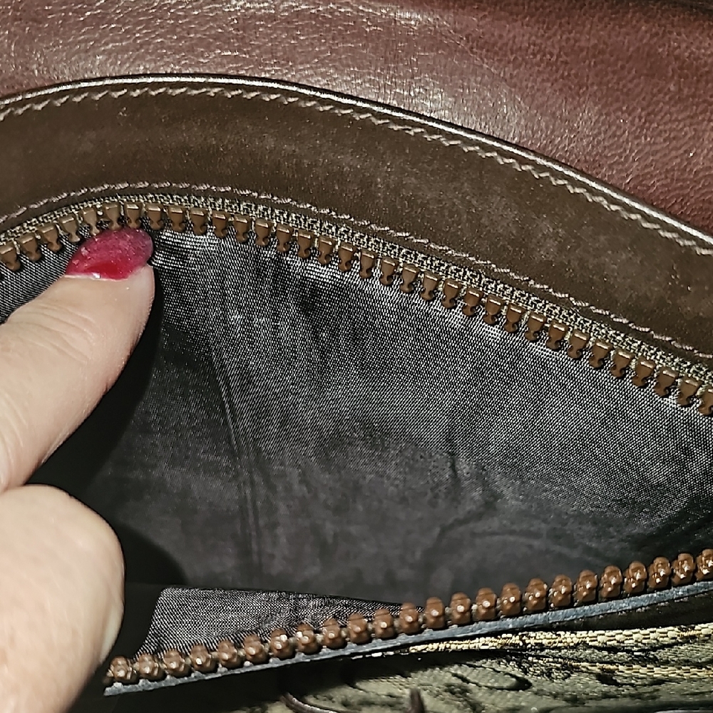 CELINE Triomphe vintage CLUTCH - Picture 8 of 8